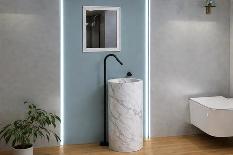 Cleopatra free standing pedestal