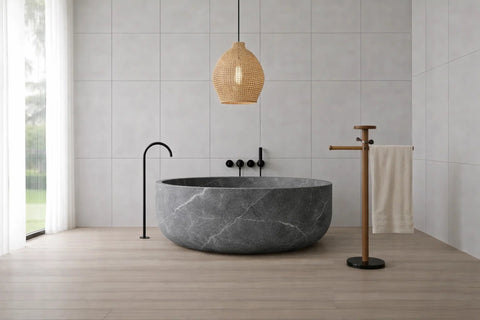 Pasha free standing bathtub
